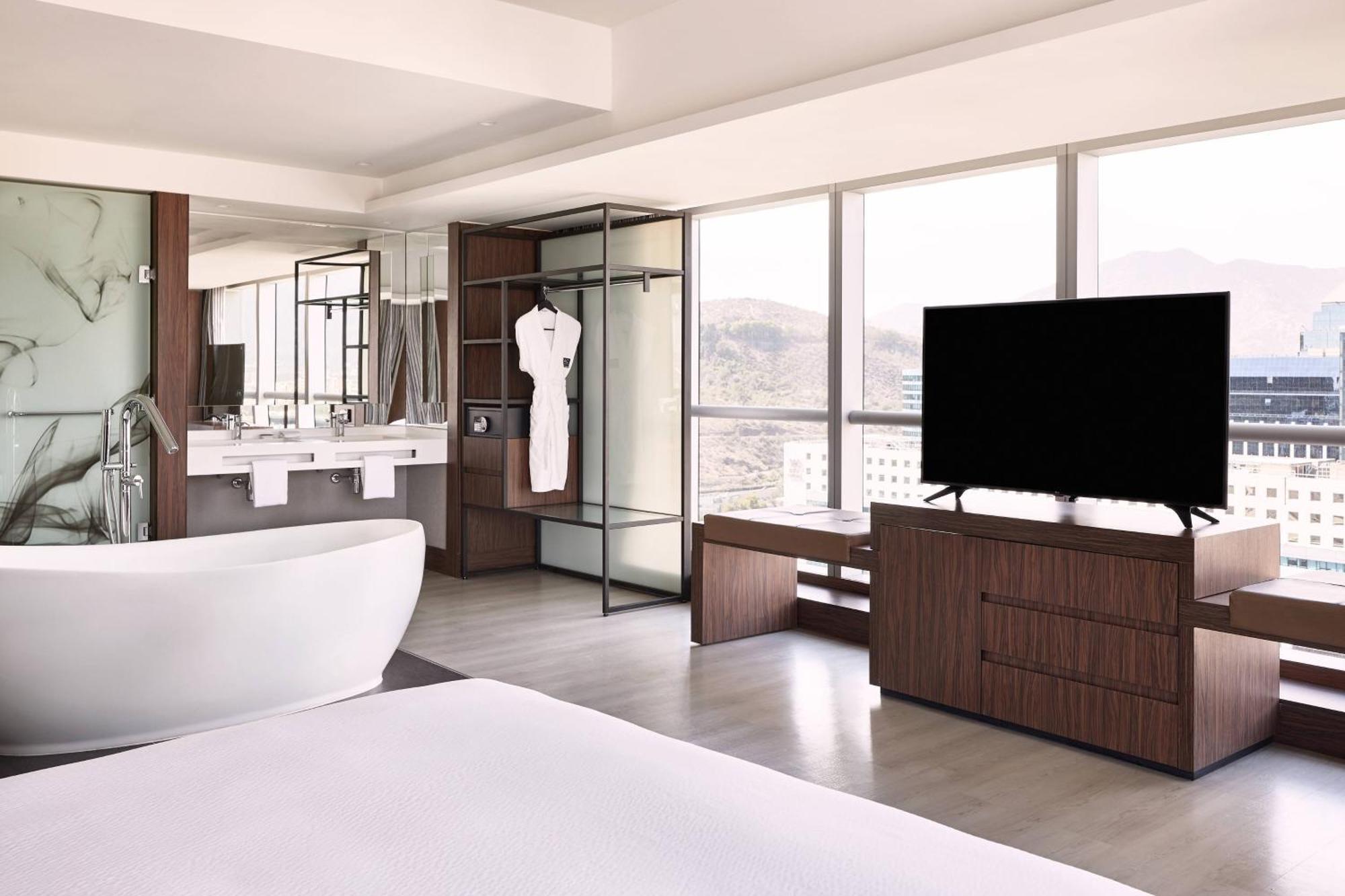 Ac Hotel By Marriott Santiago Cenco Costanera Buitenkant foto